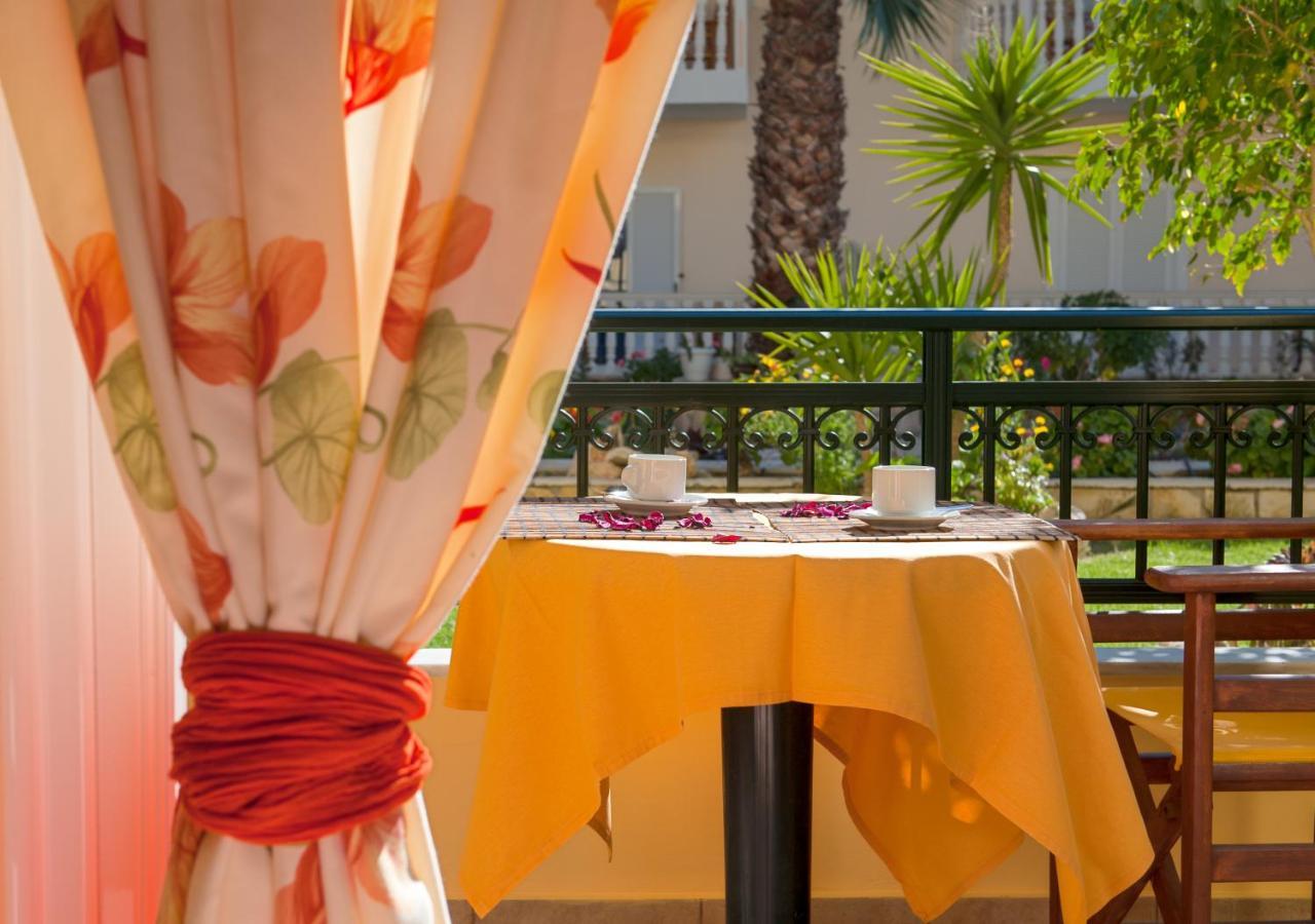 Clio Hotel Аликес Екстериор снимка