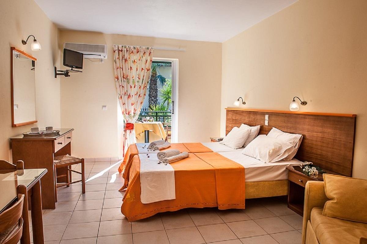 Clio Hotel Аликес Екстериор снимка